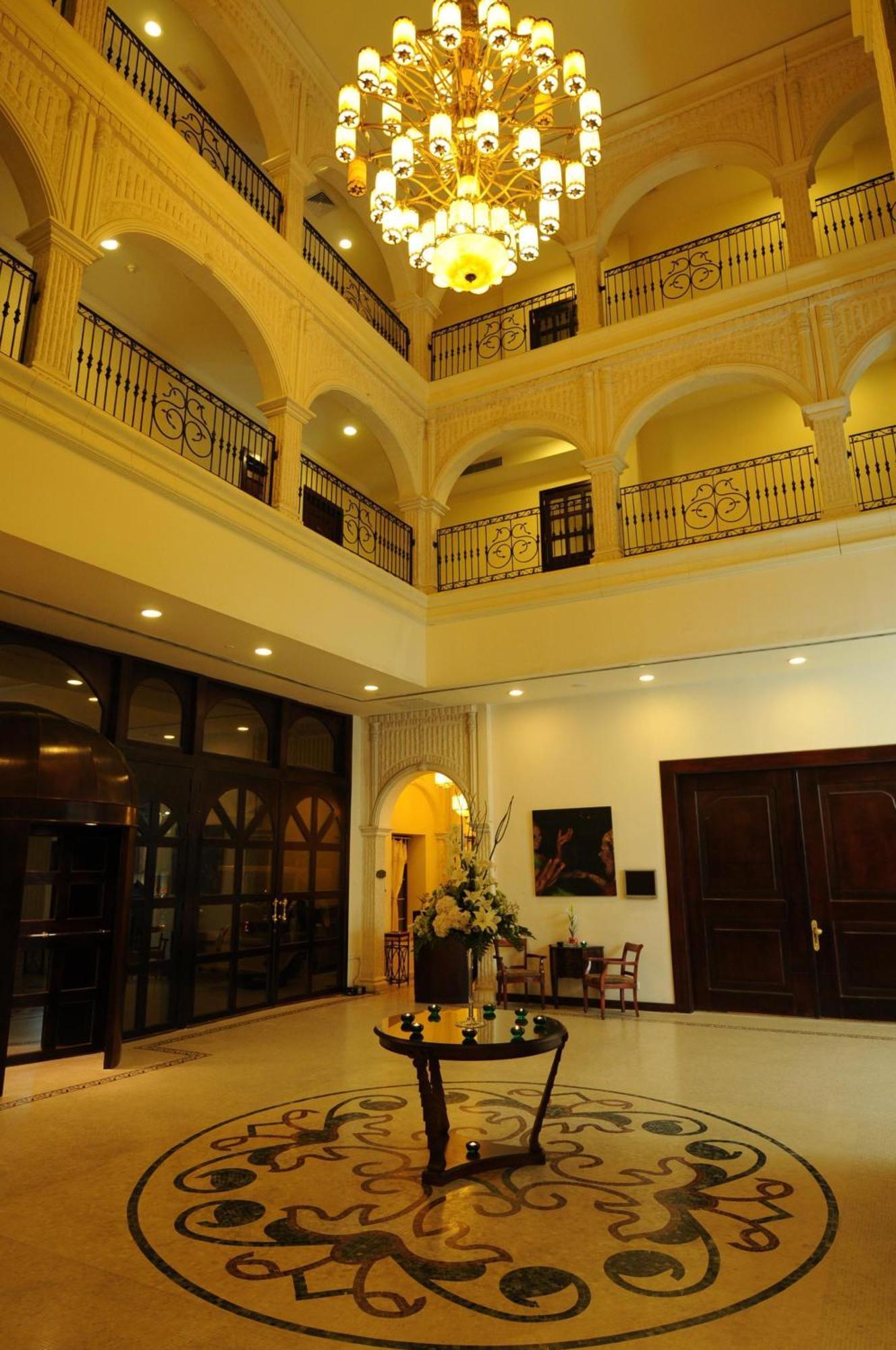 The Convention Center & Royal Suites Hotel Kuwait City Exteriér fotografie