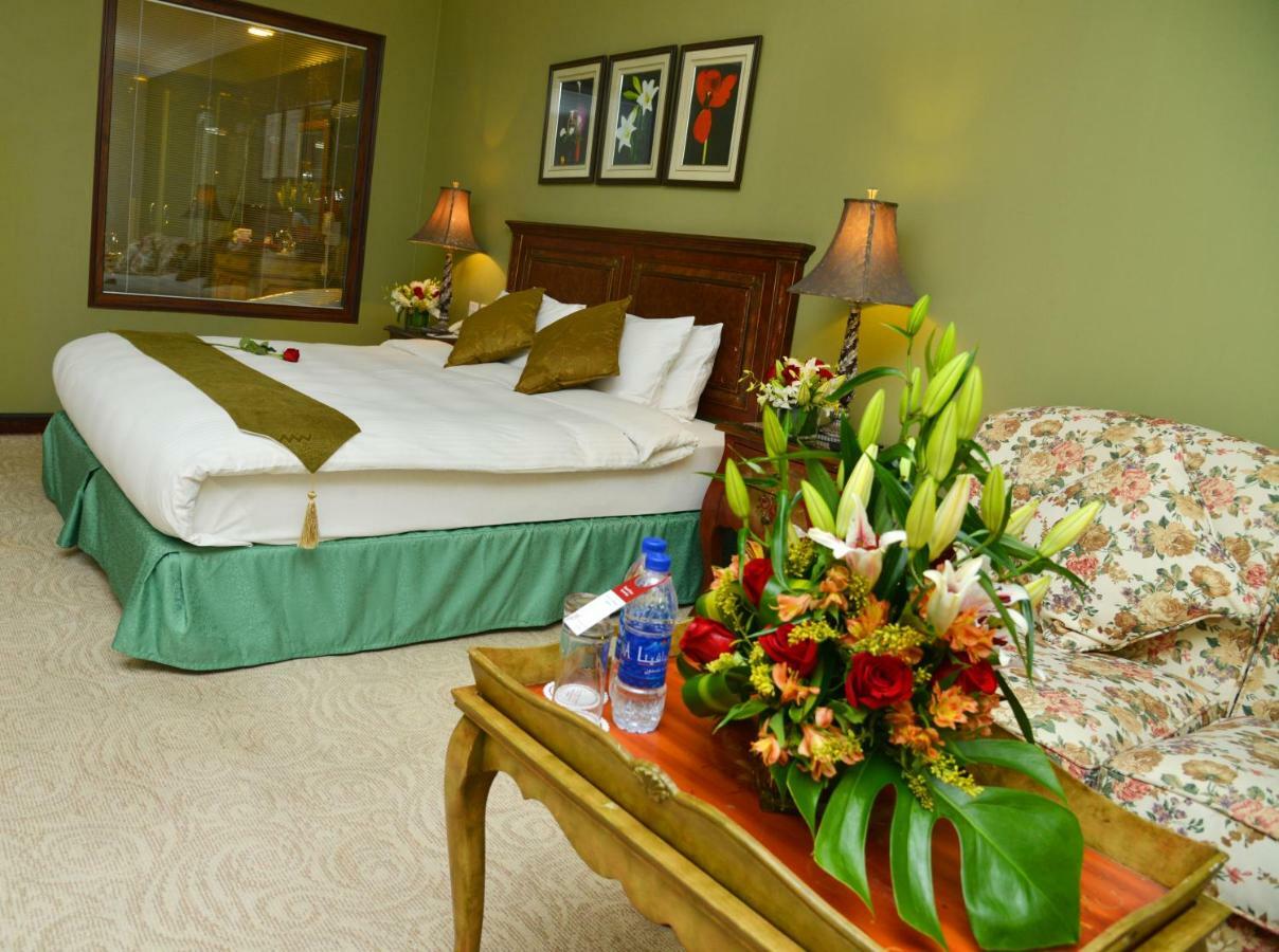 The Convention Center & Royal Suites Hotel Kuwait City Exteriér fotografie